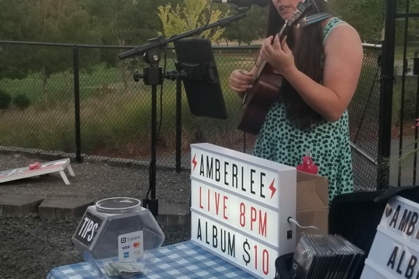 Artist, Amberlee, playing at Tap Station in Independence Oregon